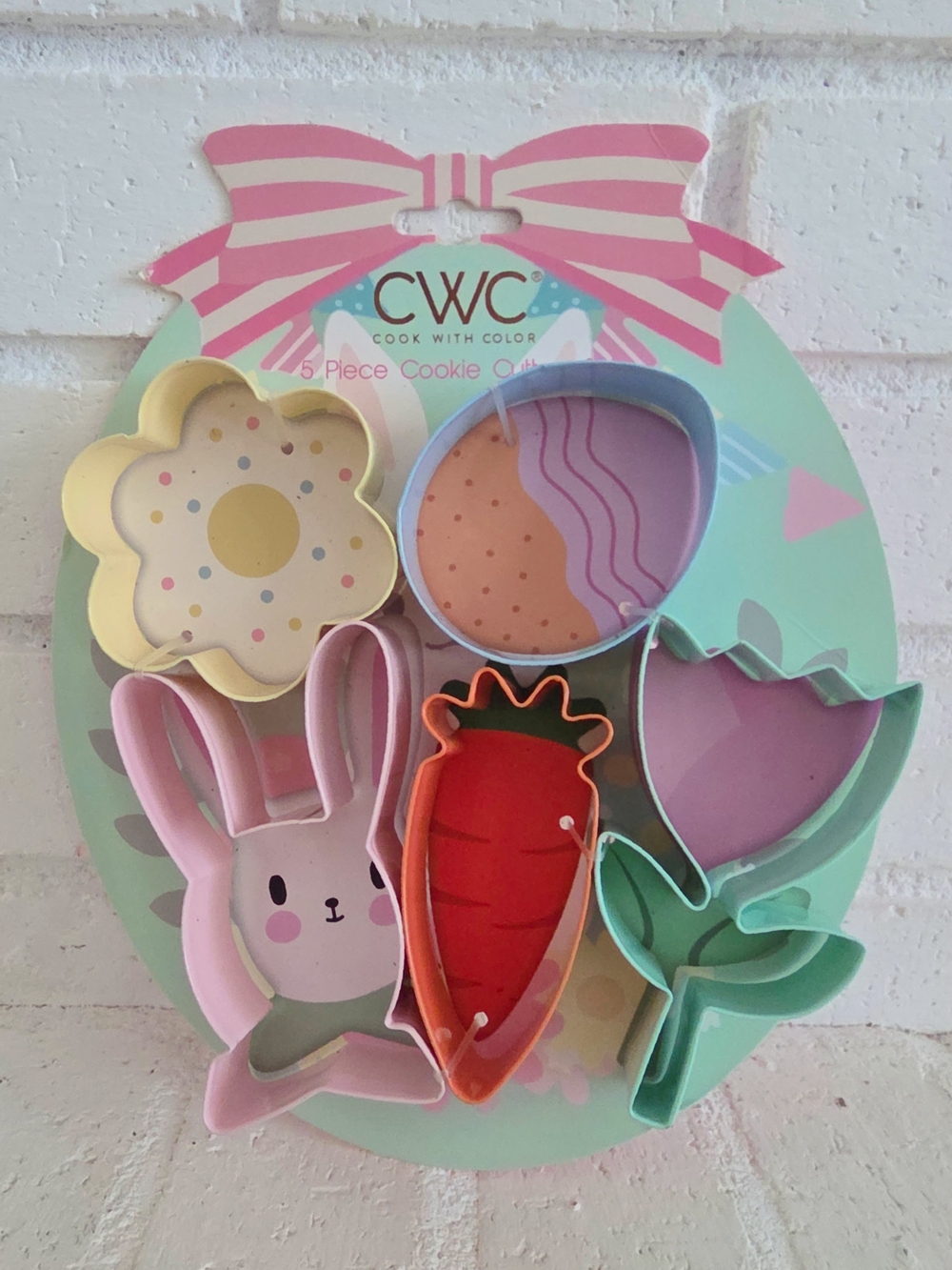 CWC - 5 Pc Easter & Spring Themed Pastel Cookie Cutter Set